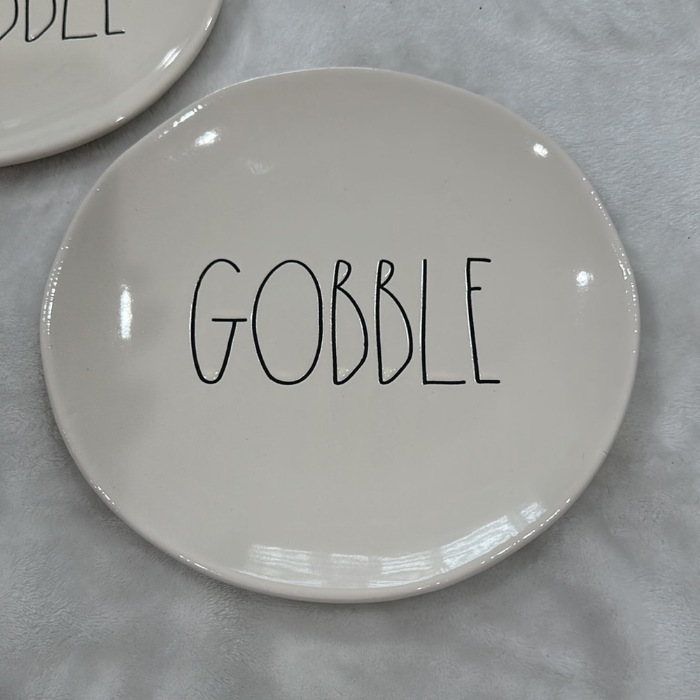 RARE 1pc RAE DUNN ARTISAN COLLECTION dinner plate “GOBBLE “
